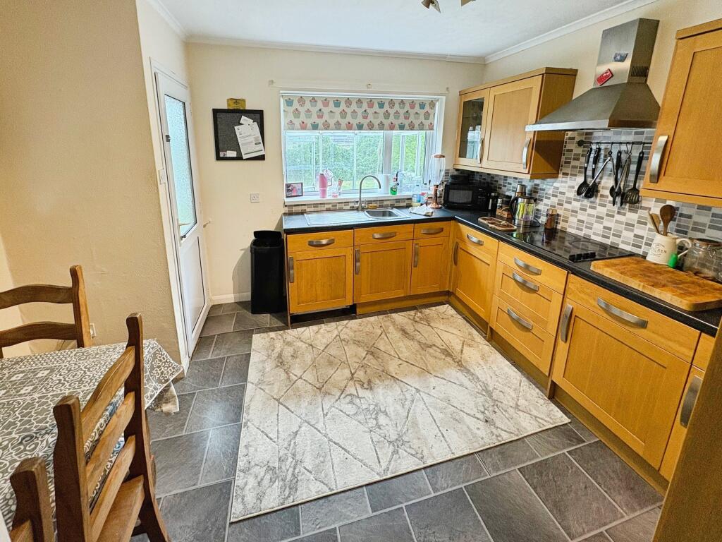 Breakfast/Kitchen