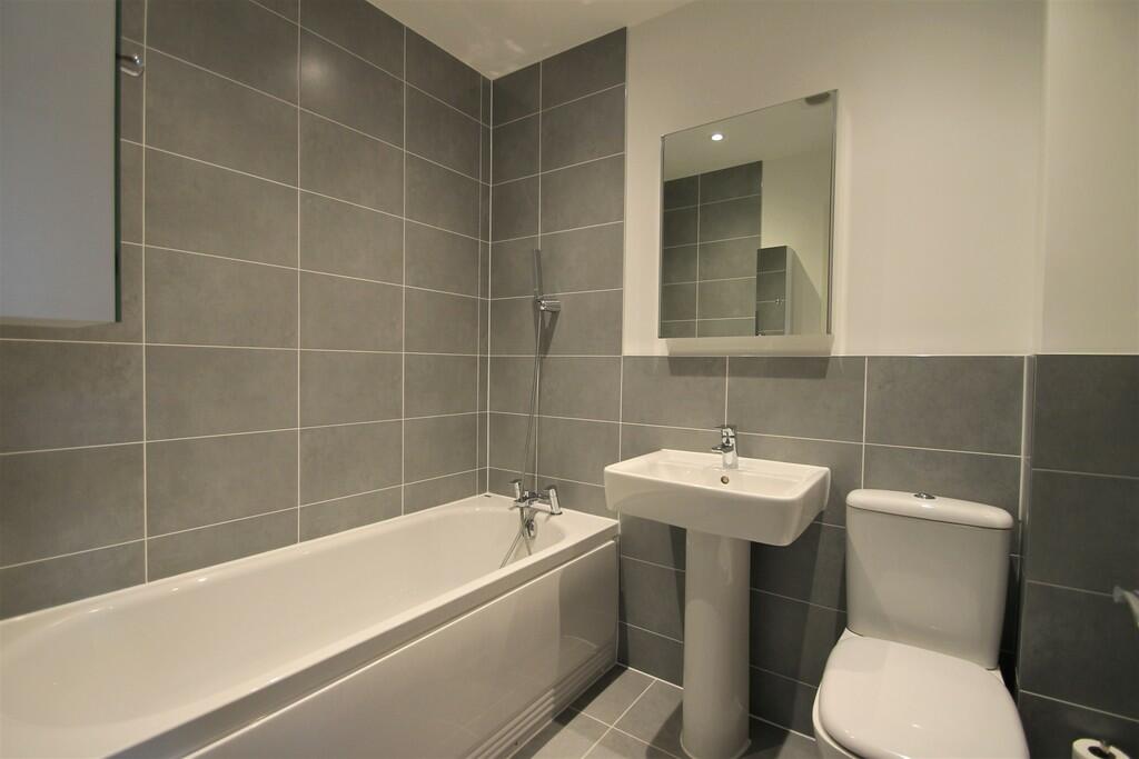 Main Bathroom