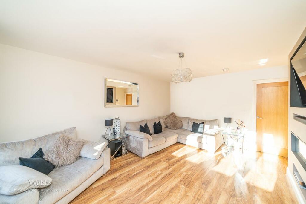 © Webbs Estate Agents © (4 of 35).jpg