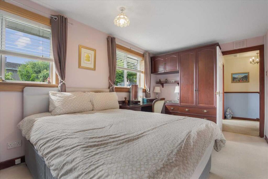 Bedroom One (2)