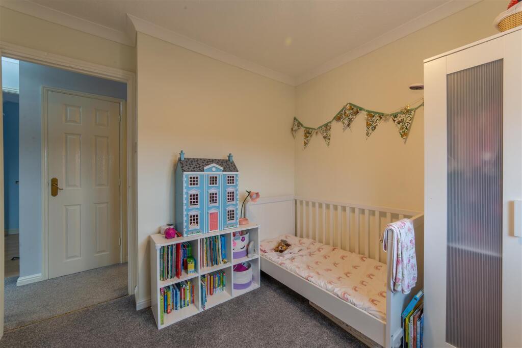 6 Tegfan Court-6.jpg