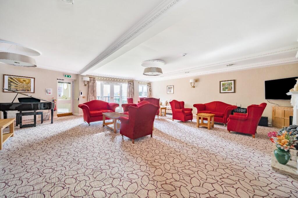 Owners' Lounge