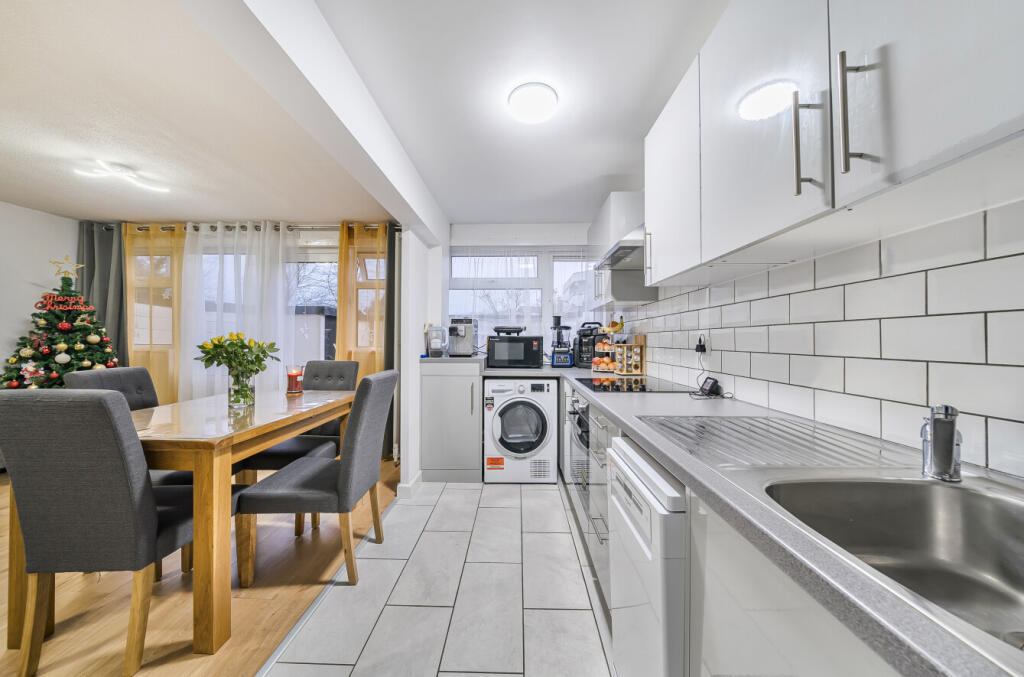 1388661-14-69403f...