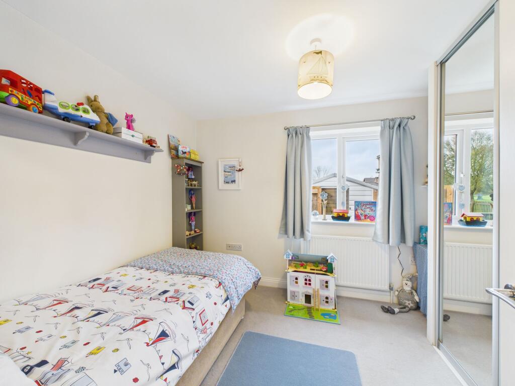 BEDROOM 3