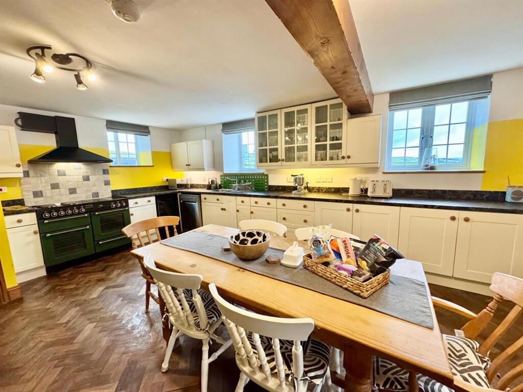 PHOTO-2025-09-05-07-36-53 (15).jpg