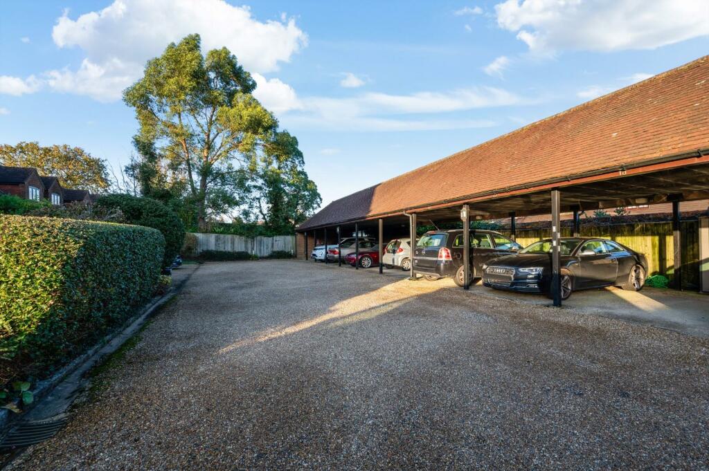 MEADE COURT - 14.jpg