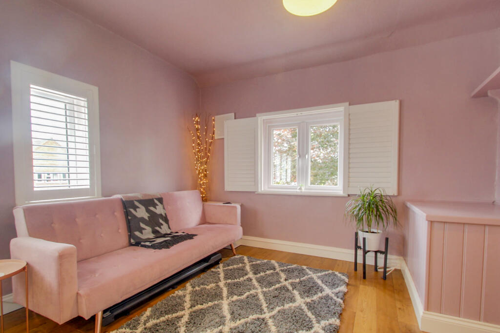 Luxury seating area (main bedroom)