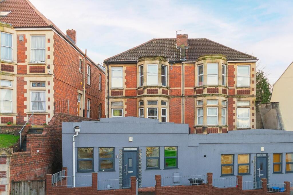 1W5R3ATN - External C.jpg