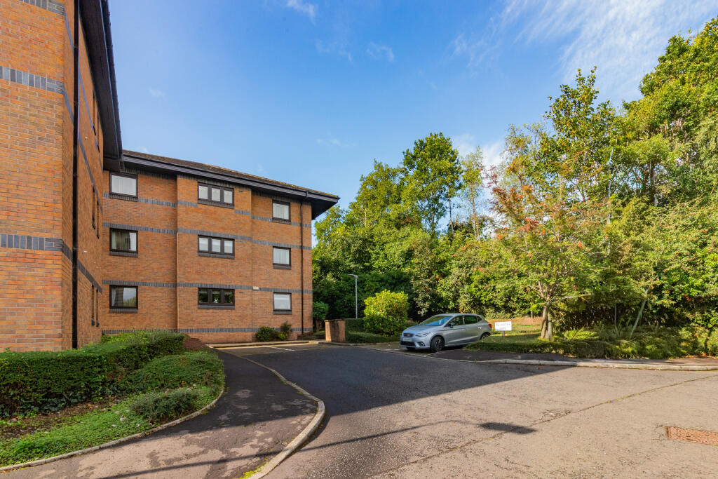 44 Victoria Gardens-23