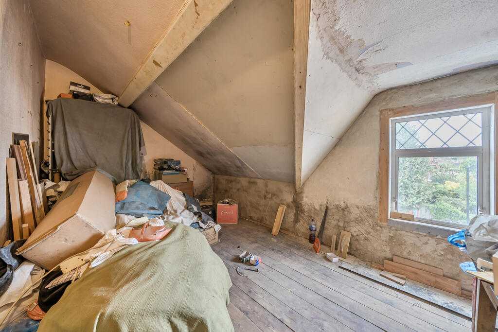 1346218-8-68b192c...