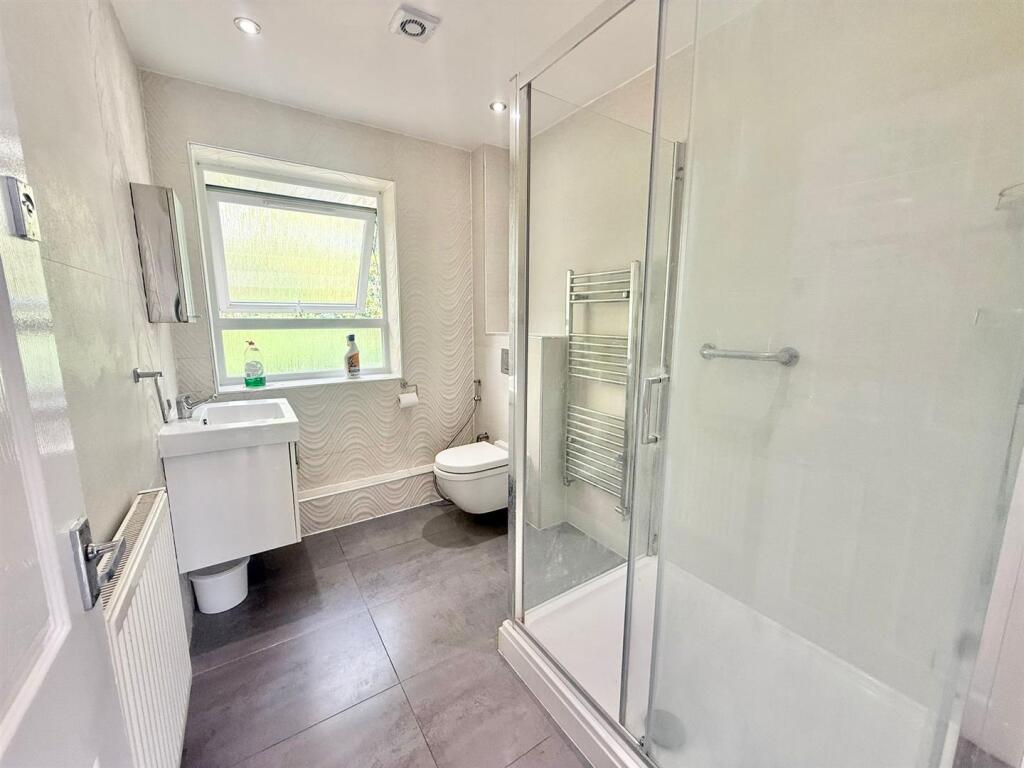 Davidson Frost-Wellings, DFW White House Drive, Ba