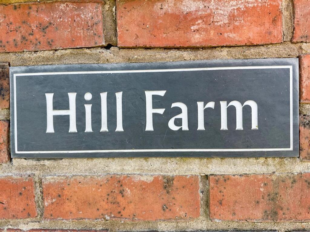 d9054807-image_picker_57F587B8-4E64-4991-AEE1-56E2