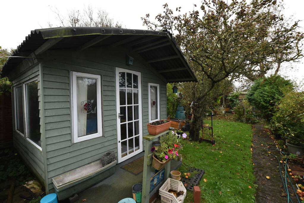 Summerhouse.JPG