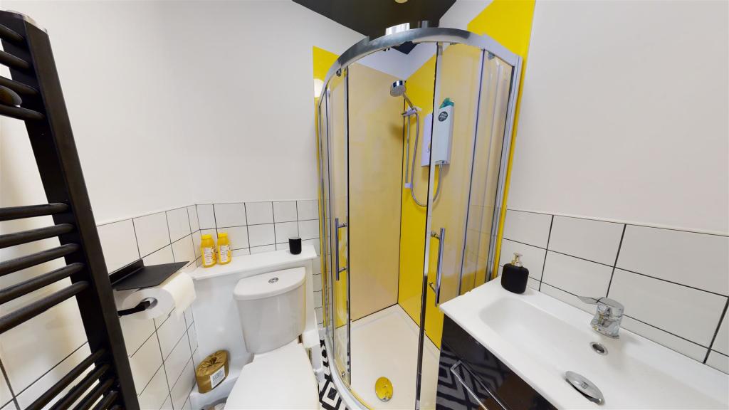 Shower Room 2 .jpg