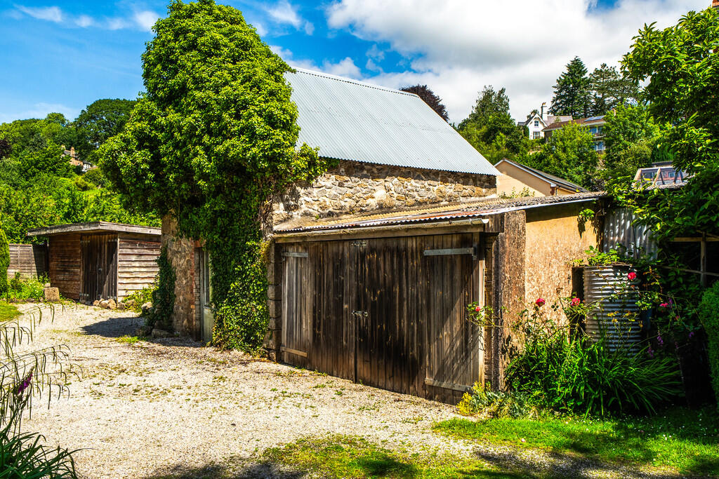 1307303-2-6849a9a...