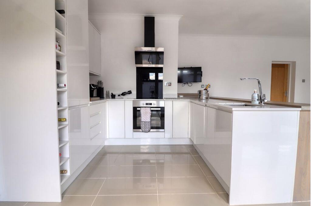 Kitchen/Living