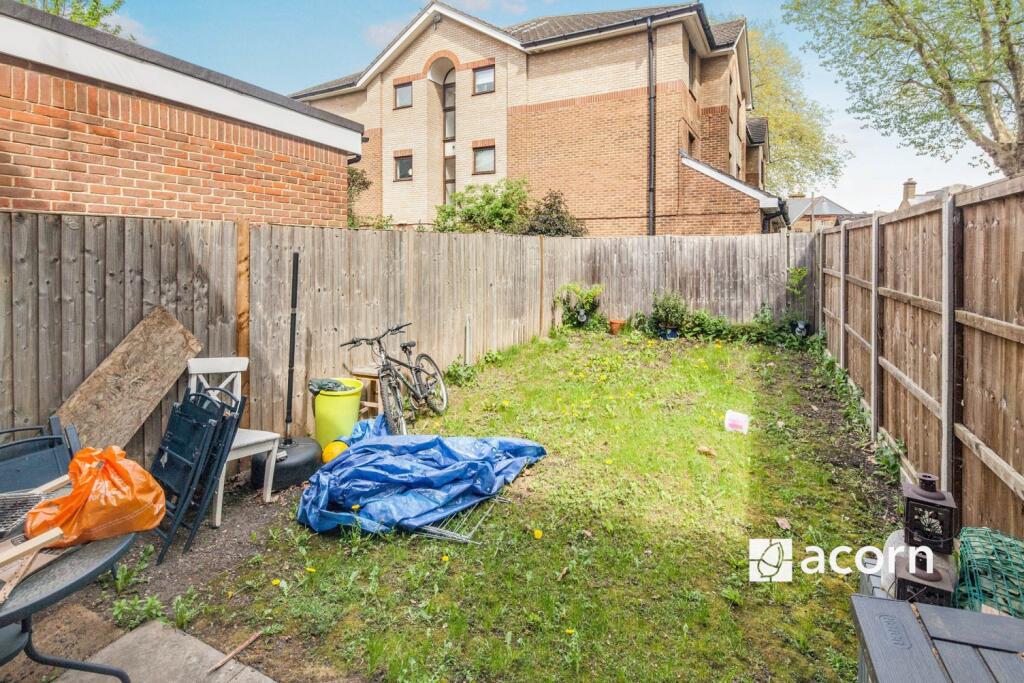 3f4fb9c9-3f20-f01...