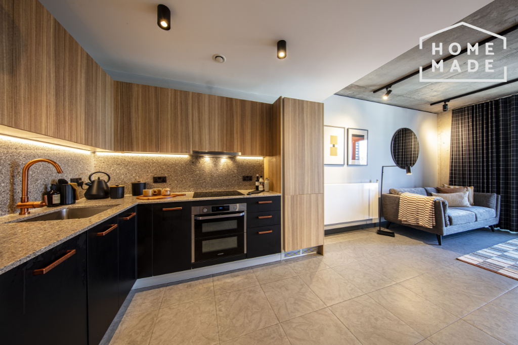 90f5a533d73538b0cbaa096e4987