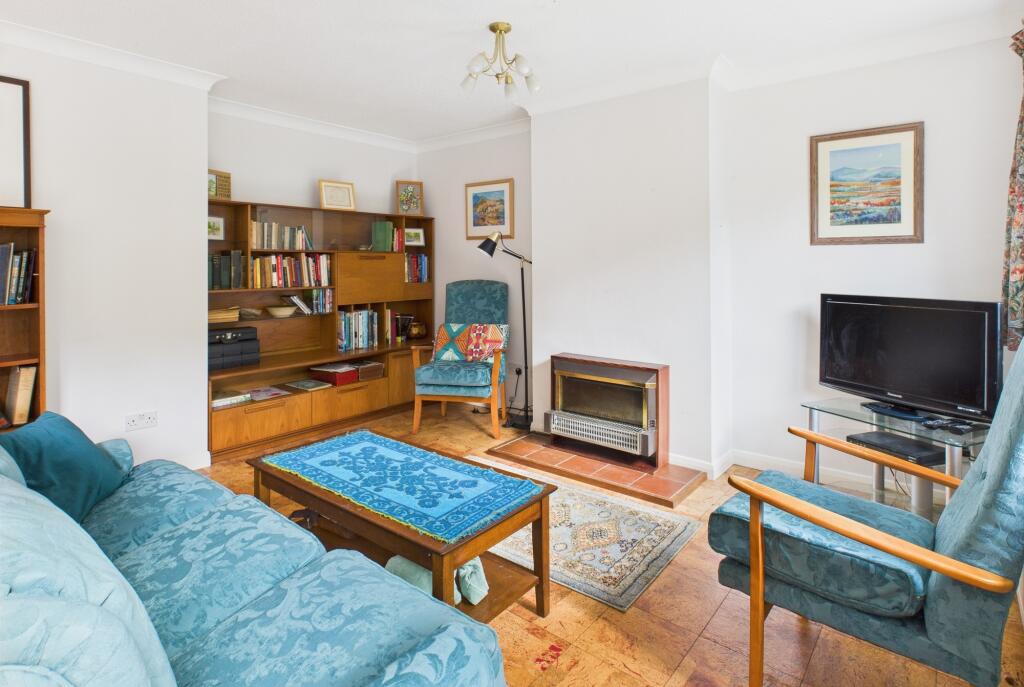 CAM02545G0-PR0445-STILL010