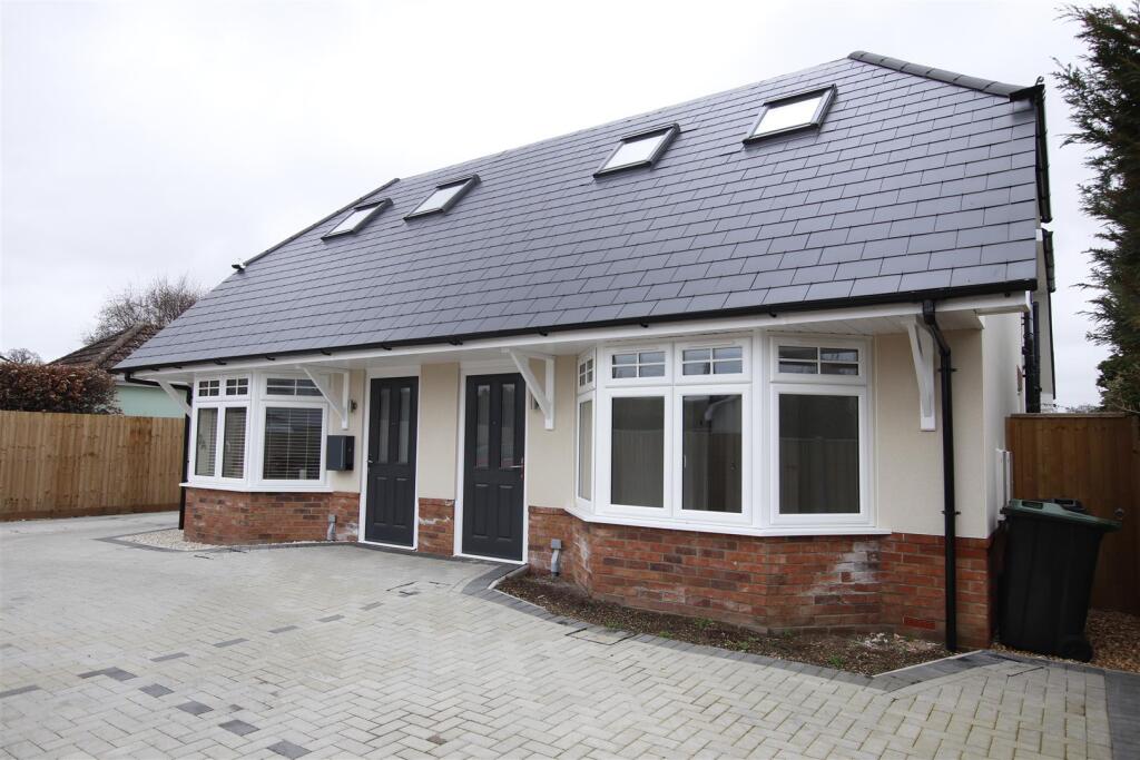 Hayes Lane 30b front.JPG