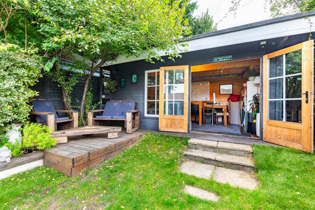 Garden Office