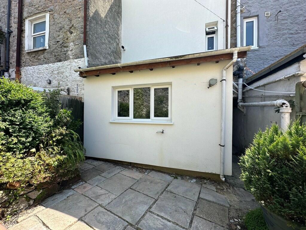 Rear Courtyard