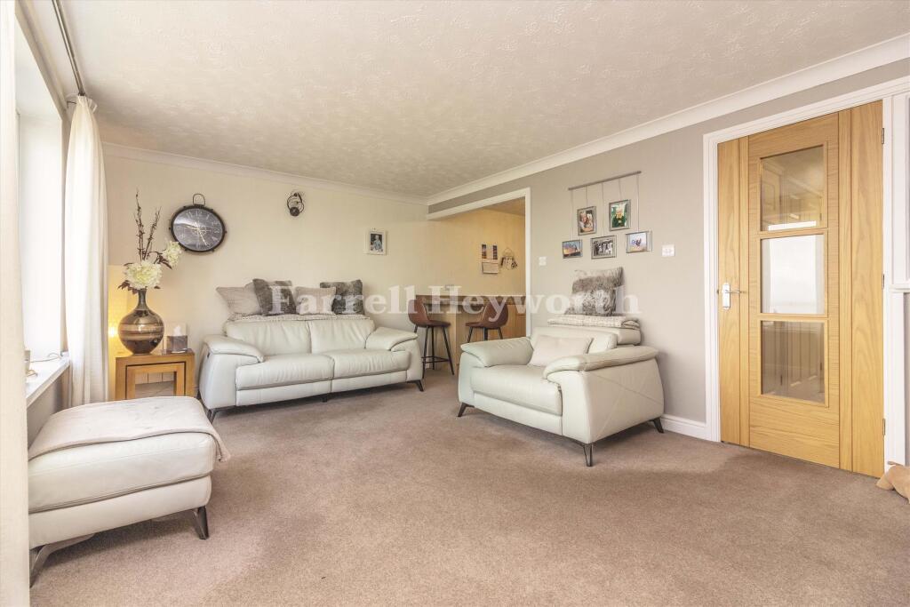 Lounge b