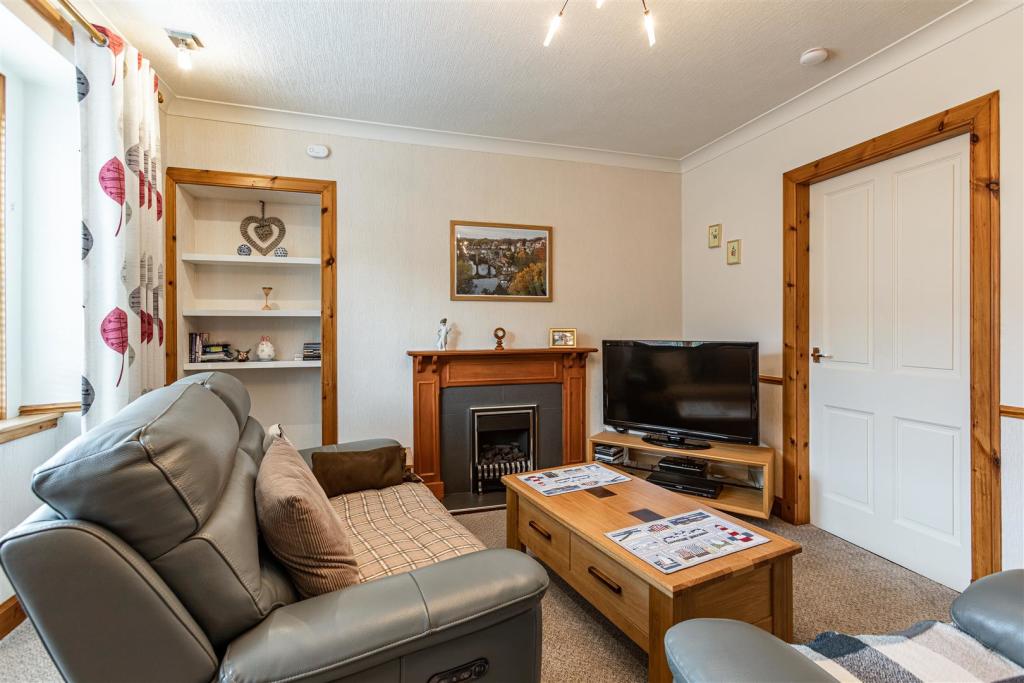 17 Woodside Place Galashiels 08.JPG