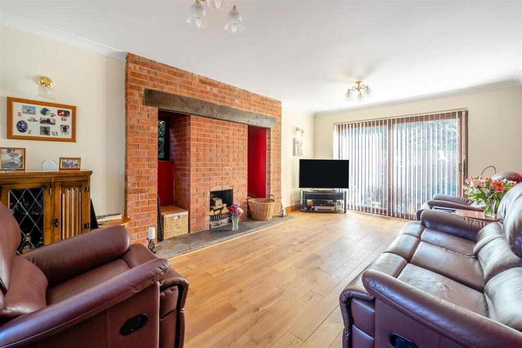 Kudamanta, Caldecote (19).jpg