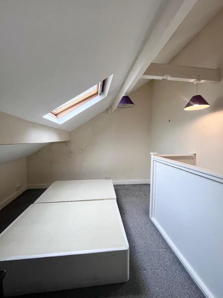 03aecc2c-6861-427...