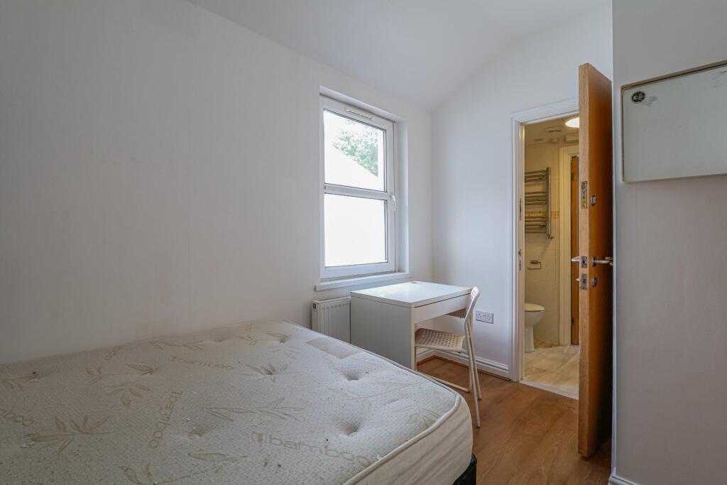 92 Colum Road-15.jpg