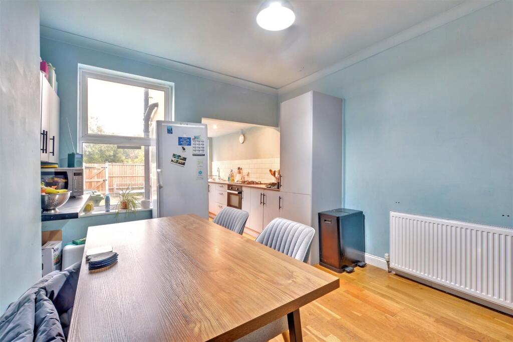 Dining Room_3.jpeg