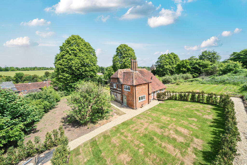 1296528-8-682c6f7...