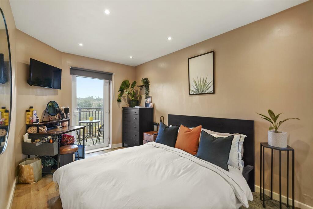 Flat 50, Eldon House - OLbOQASou7att8gOM1zW.jpg
