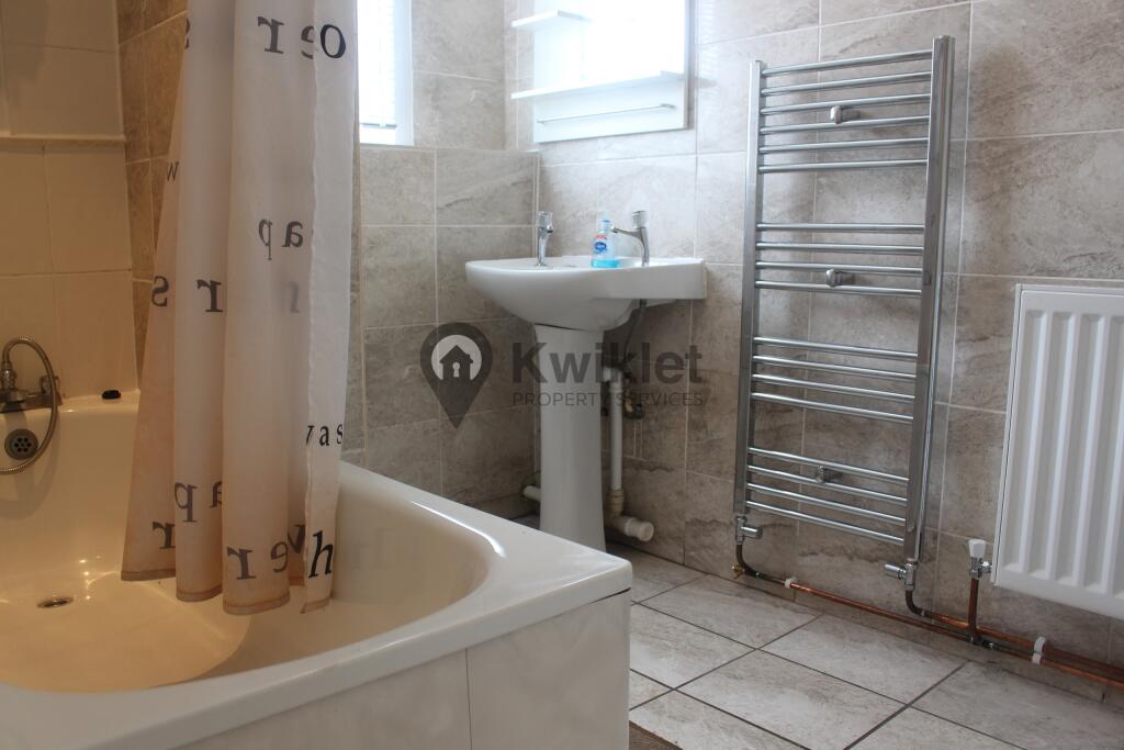 eZy Watermark_13-01-2024_02-38-19-6370pm.jpeg