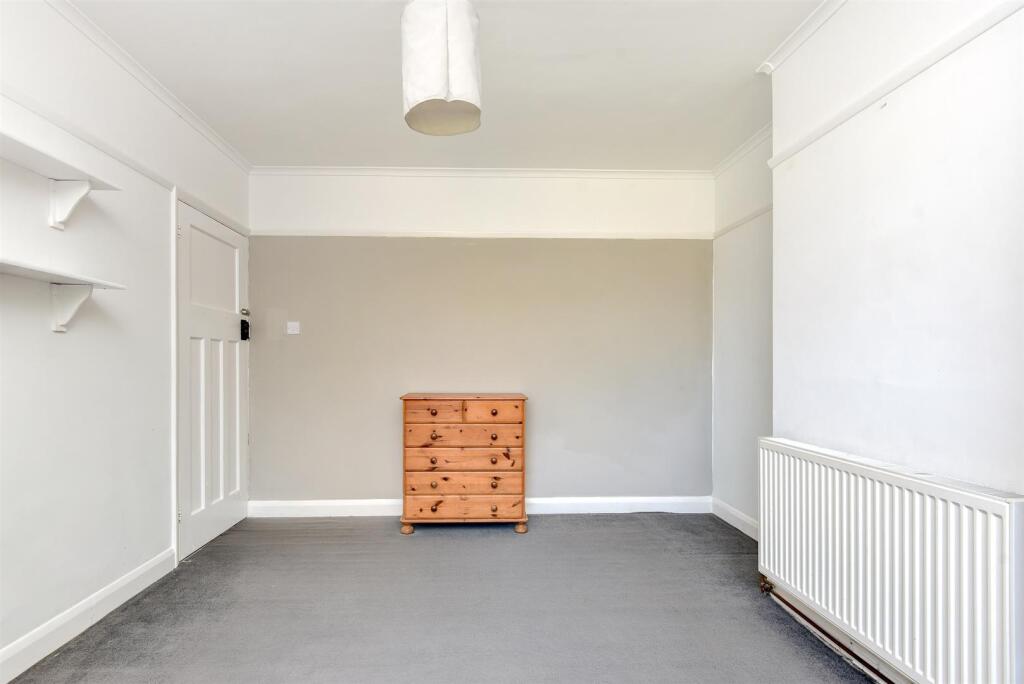 For Sale by Aspire Residential | Downside Avenue