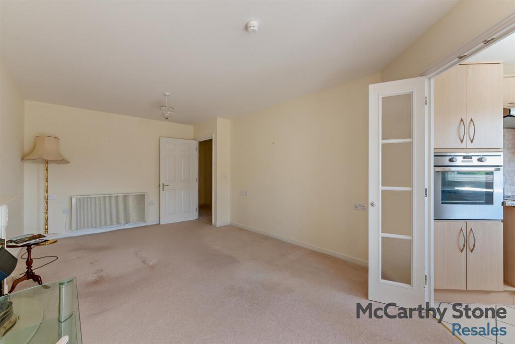 8649318-interior05-800.jpg
