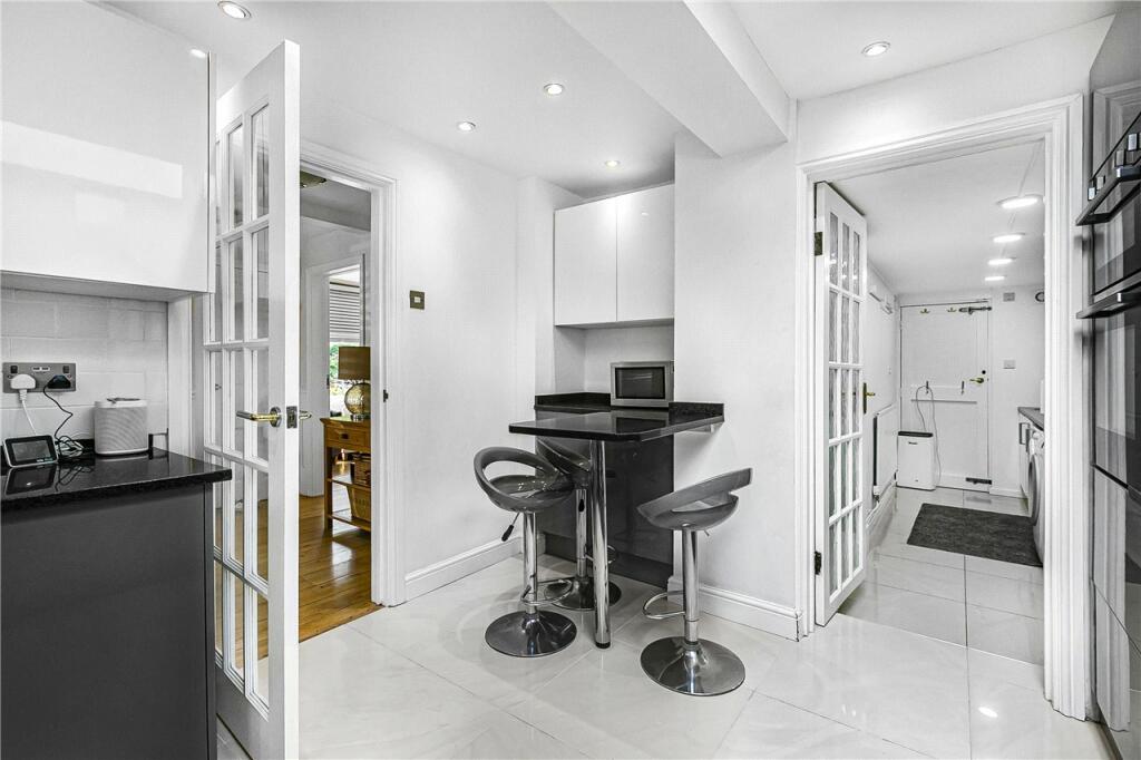 Kitchen/Utility