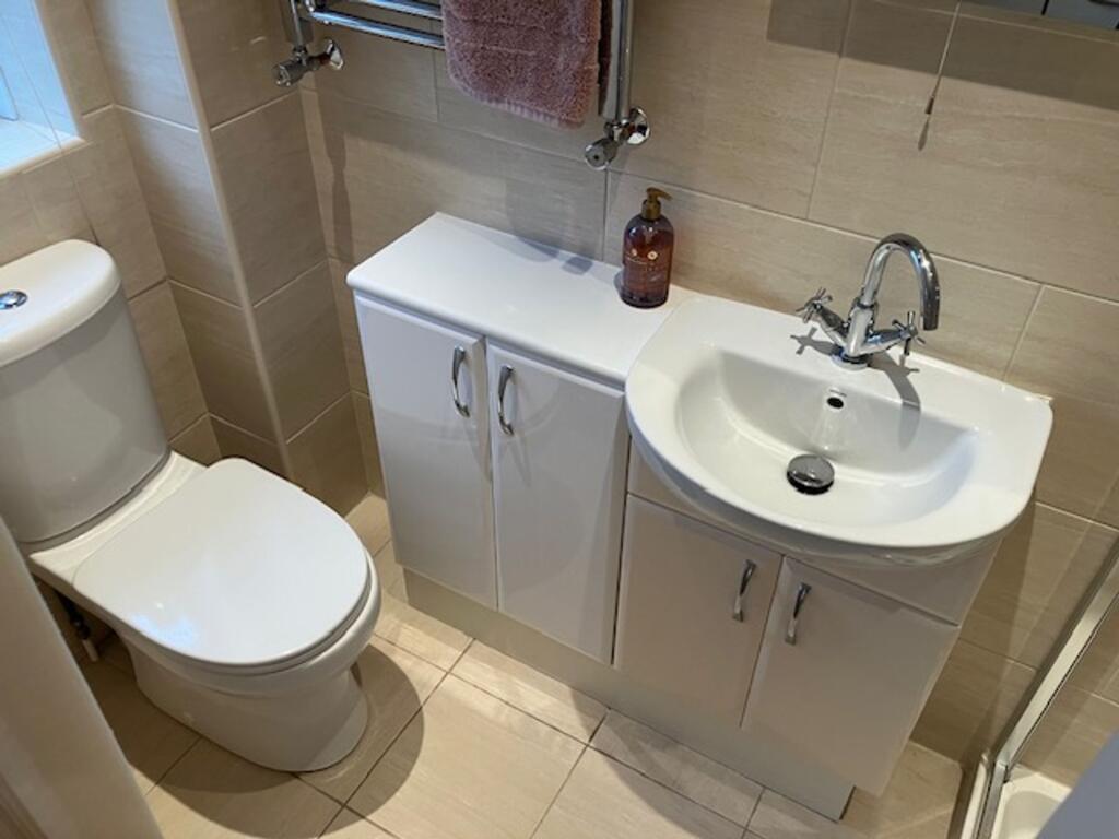 En-suite shower room