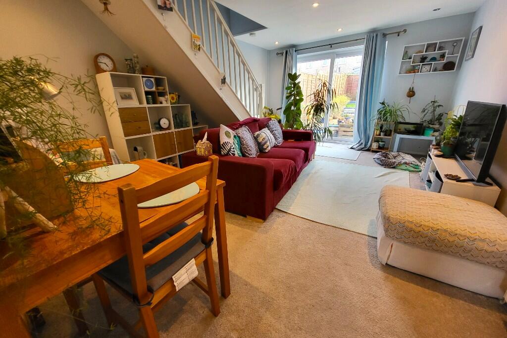 17' Reception Room 
