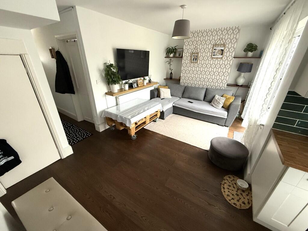 RECEPTION 1 (B)