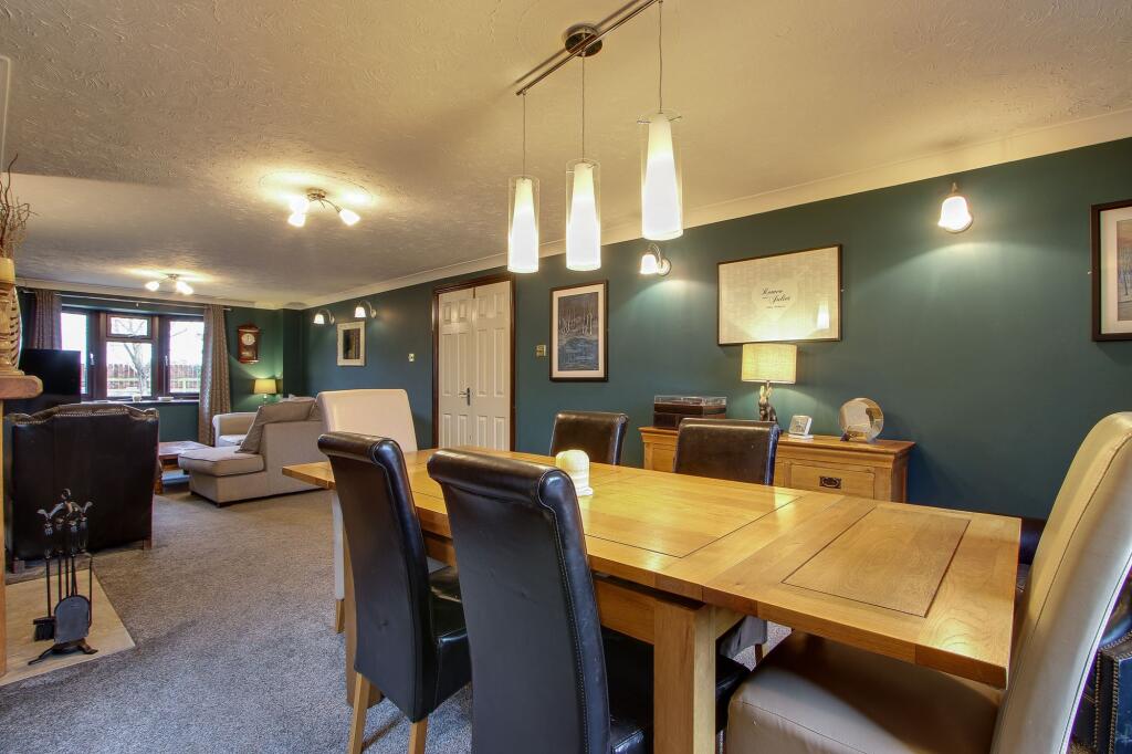 Lounge/Diner