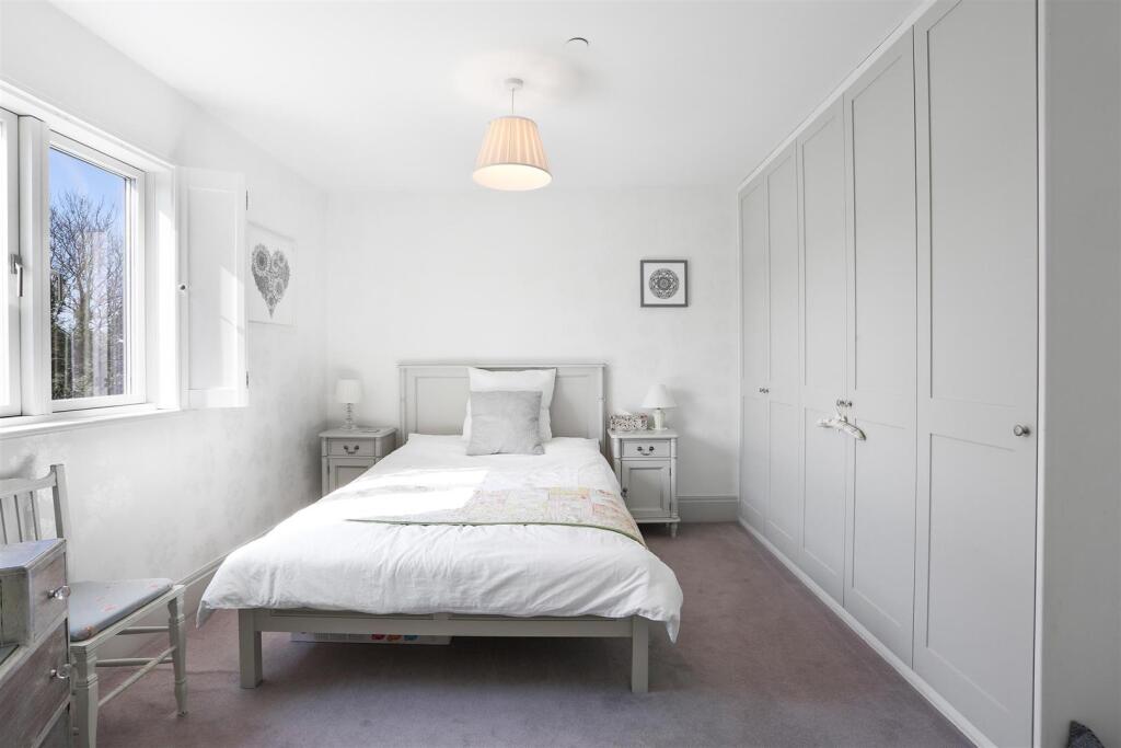 1442804326 -  59.jpg