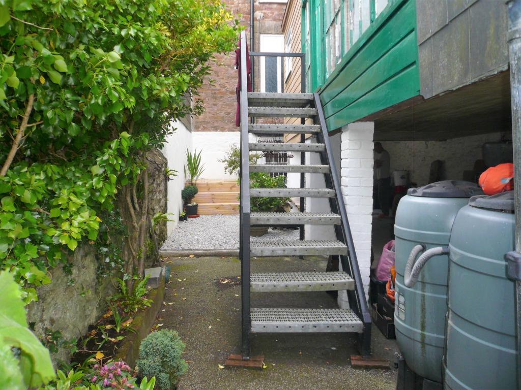 Annexe Entrance