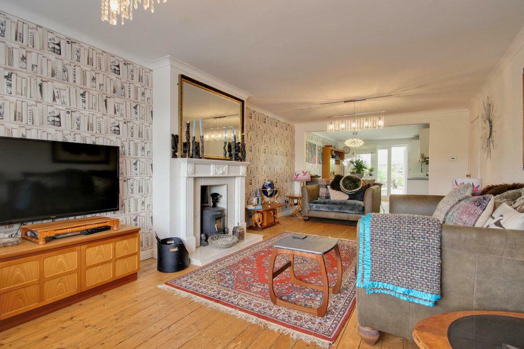 Open plan living accommodation
