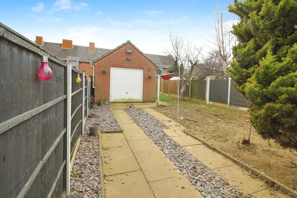 Rear garden.JPG