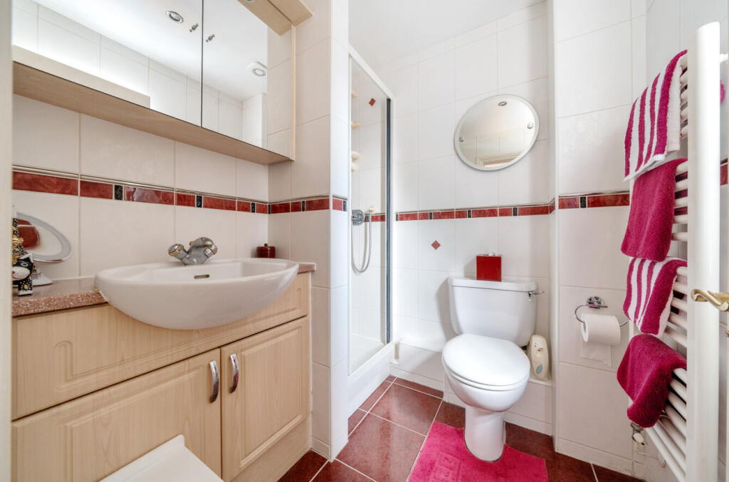 1309345-36-685528...