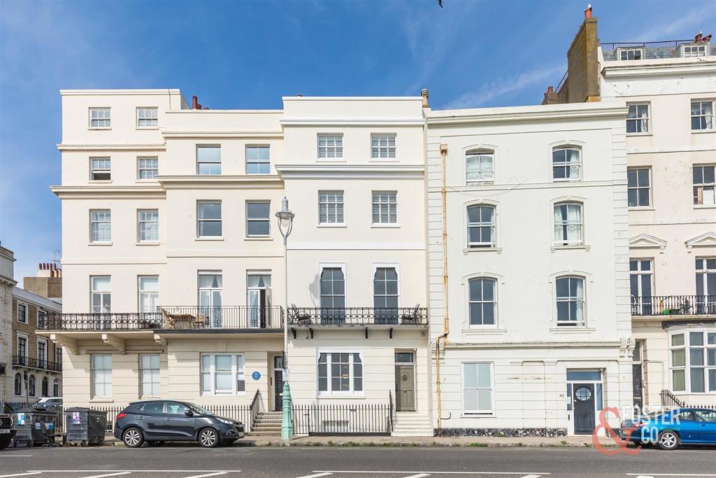 Marine Parade 161-46.jpg