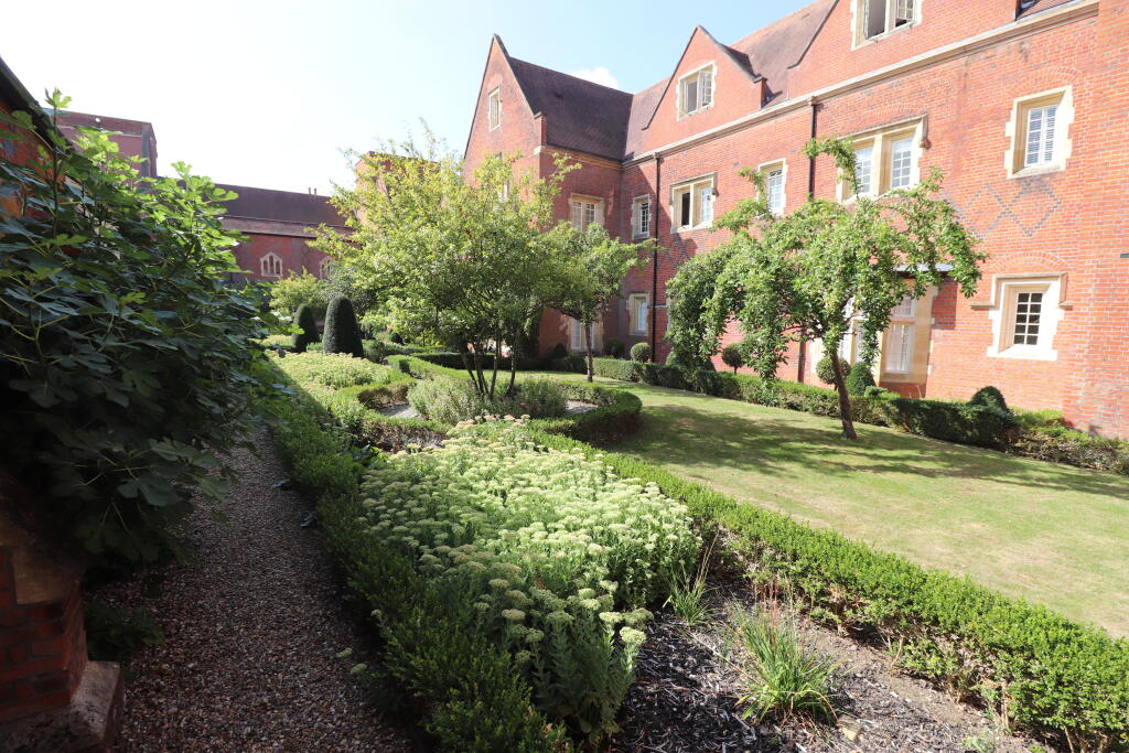Communal Gardens