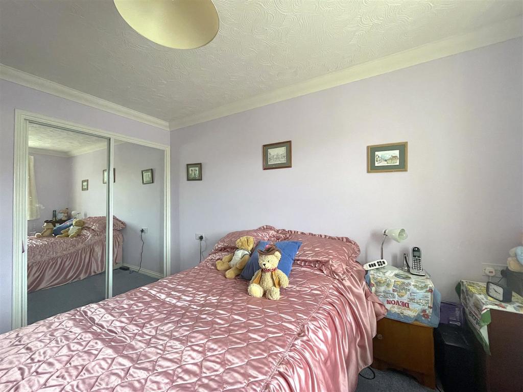 Bedroom (1).jpeg